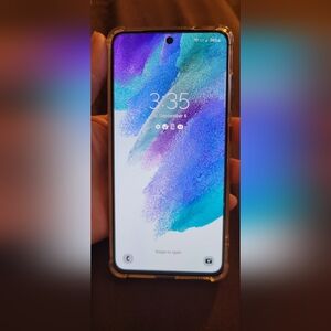 listing-status-banner